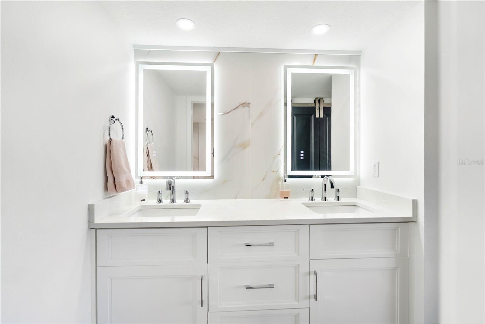 Image 24 of 62 For 204 3rd Street W 201