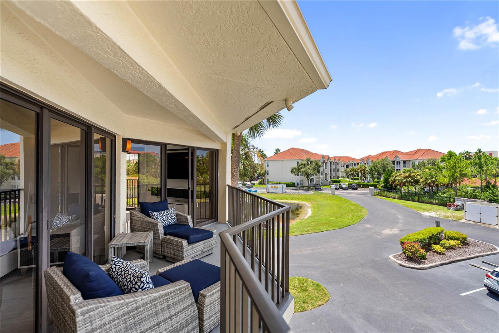 Image 49 of 62 For 204 3rd Street W 201