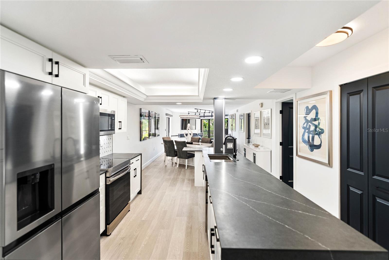 Image 5 of 62 For 204 3rd Street W 201