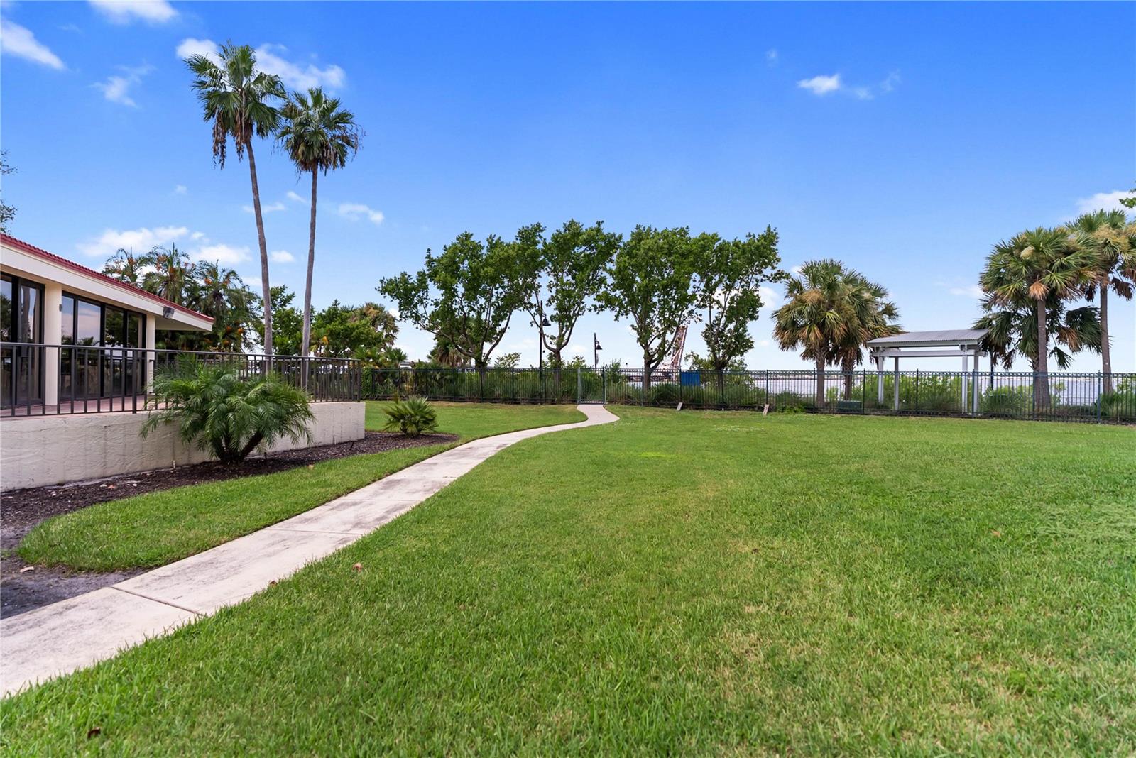 Image 52 of 62 For 204 3rd Street W 201