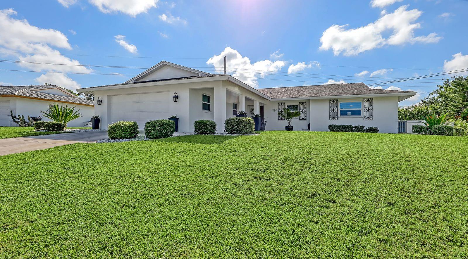 Details for 6717 Roxbury Drive, SARASOTA, FL 34231