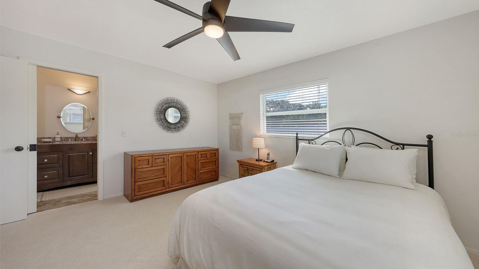 Image 36 of 66 For 6717 Roxbury Drive