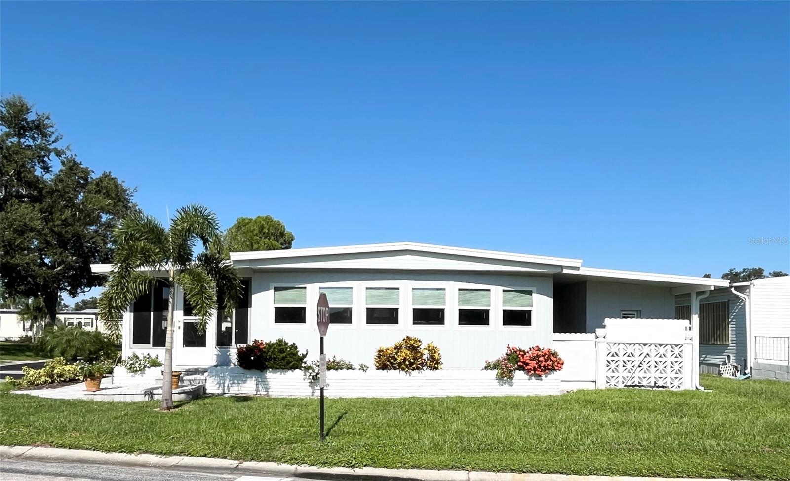 Details for 105 White Oak Terrace, SARASOTA, FL 34237