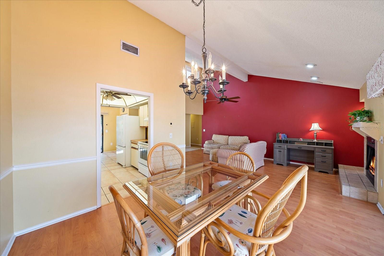 Image 11 of 42 For 4549 Winston Lane N 41