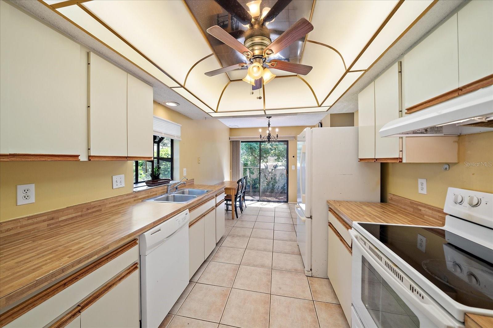Image 12 of 42 For 4549 Winston Lane N 41