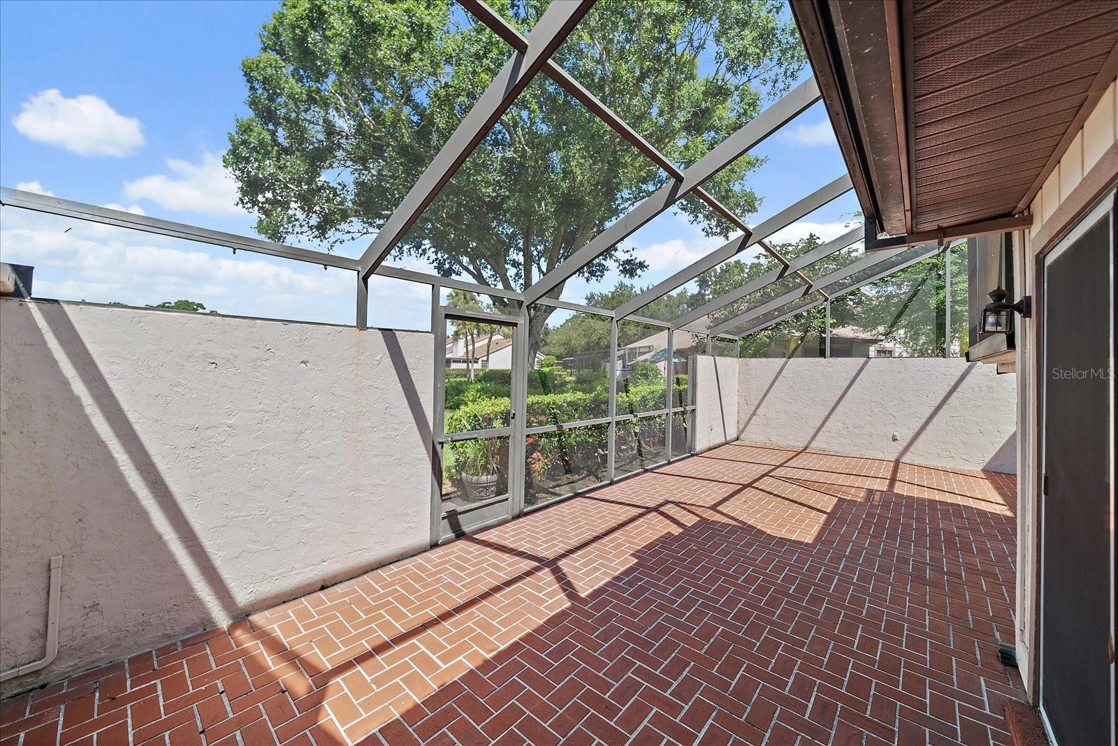 Image 19 of 42 For 4549 Winston Lane N 41