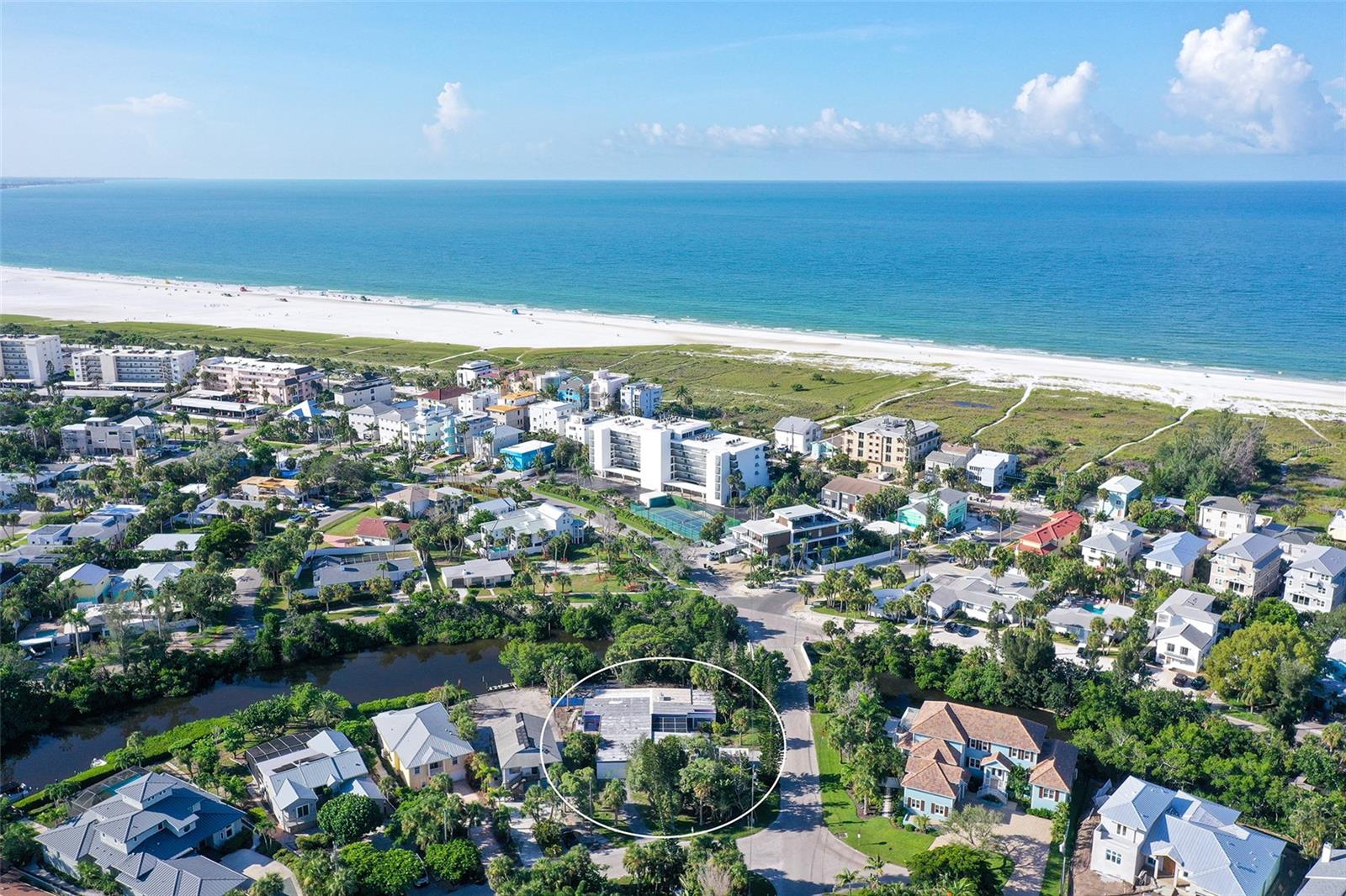 Details for 2 Island Circle, SARASOTA, FL 34242