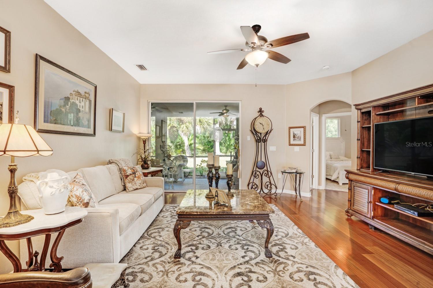 Image 4 of 31 For 8982 Founders Circle