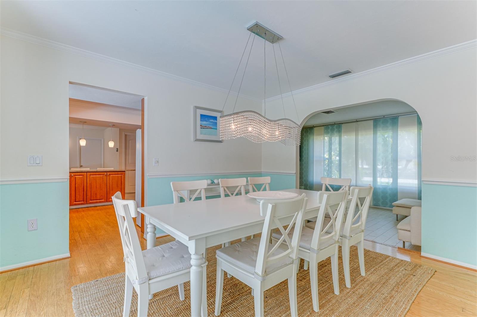Image 18 of 41 For 1309 Gate Drive