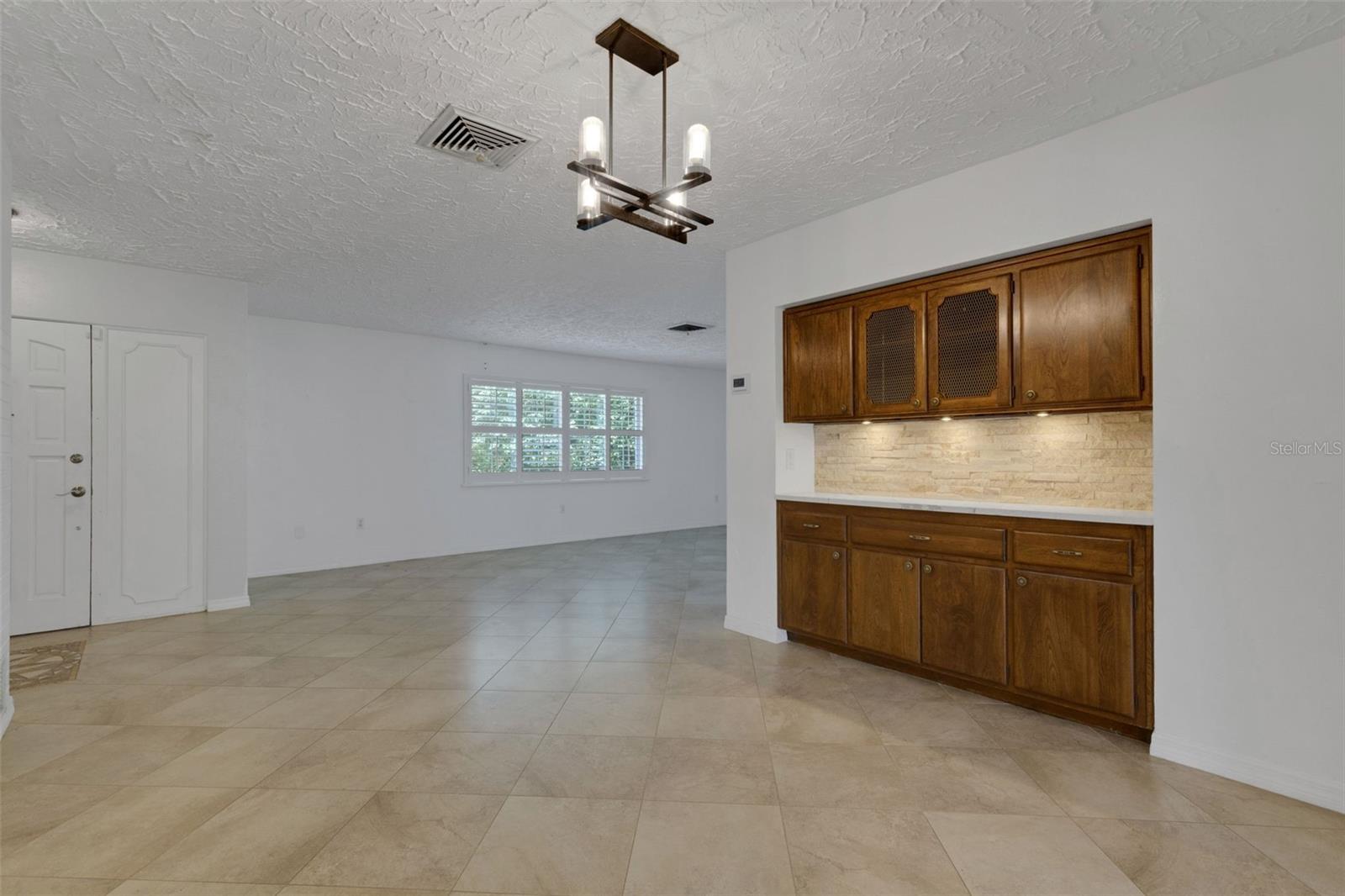 Image 14 of 31 For 5217 Canterbury Drive