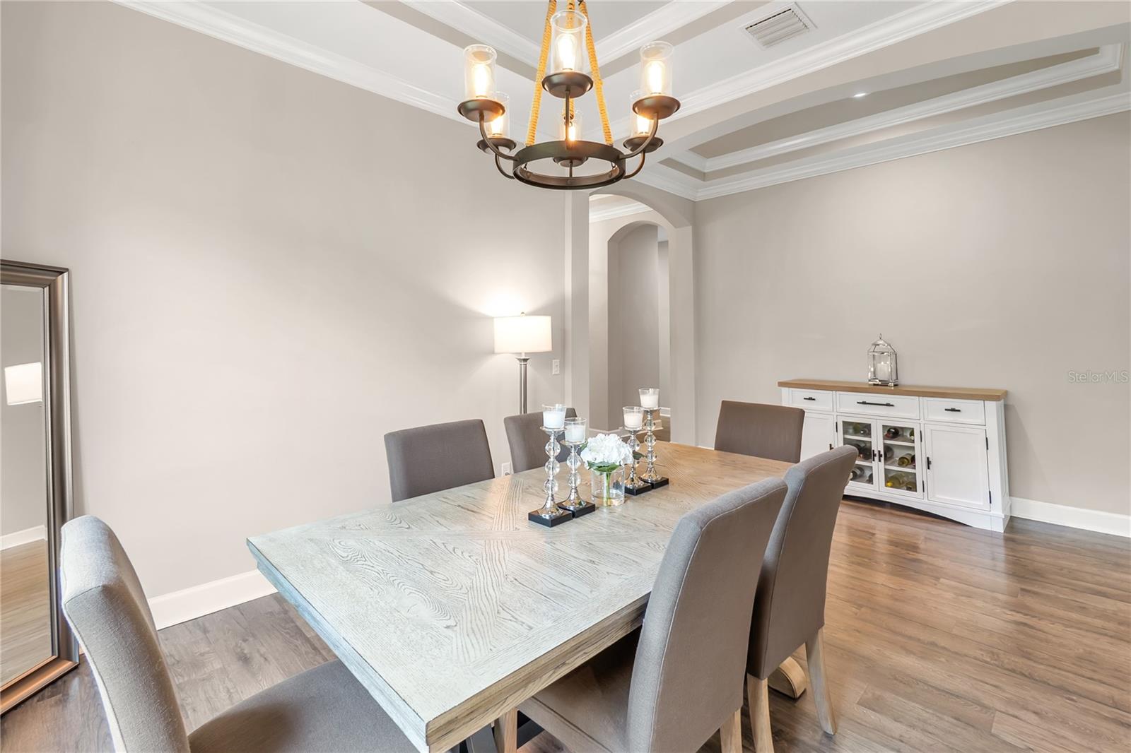 Image 10 of 99 For 5137 Napoli Run