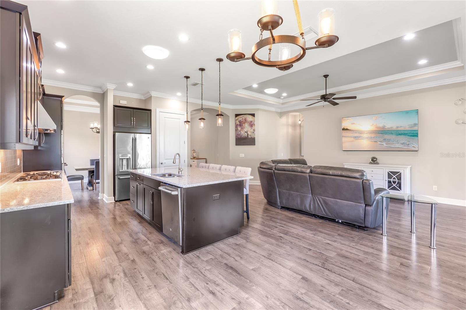 Image 18 of 99 For 5137 Napoli Run