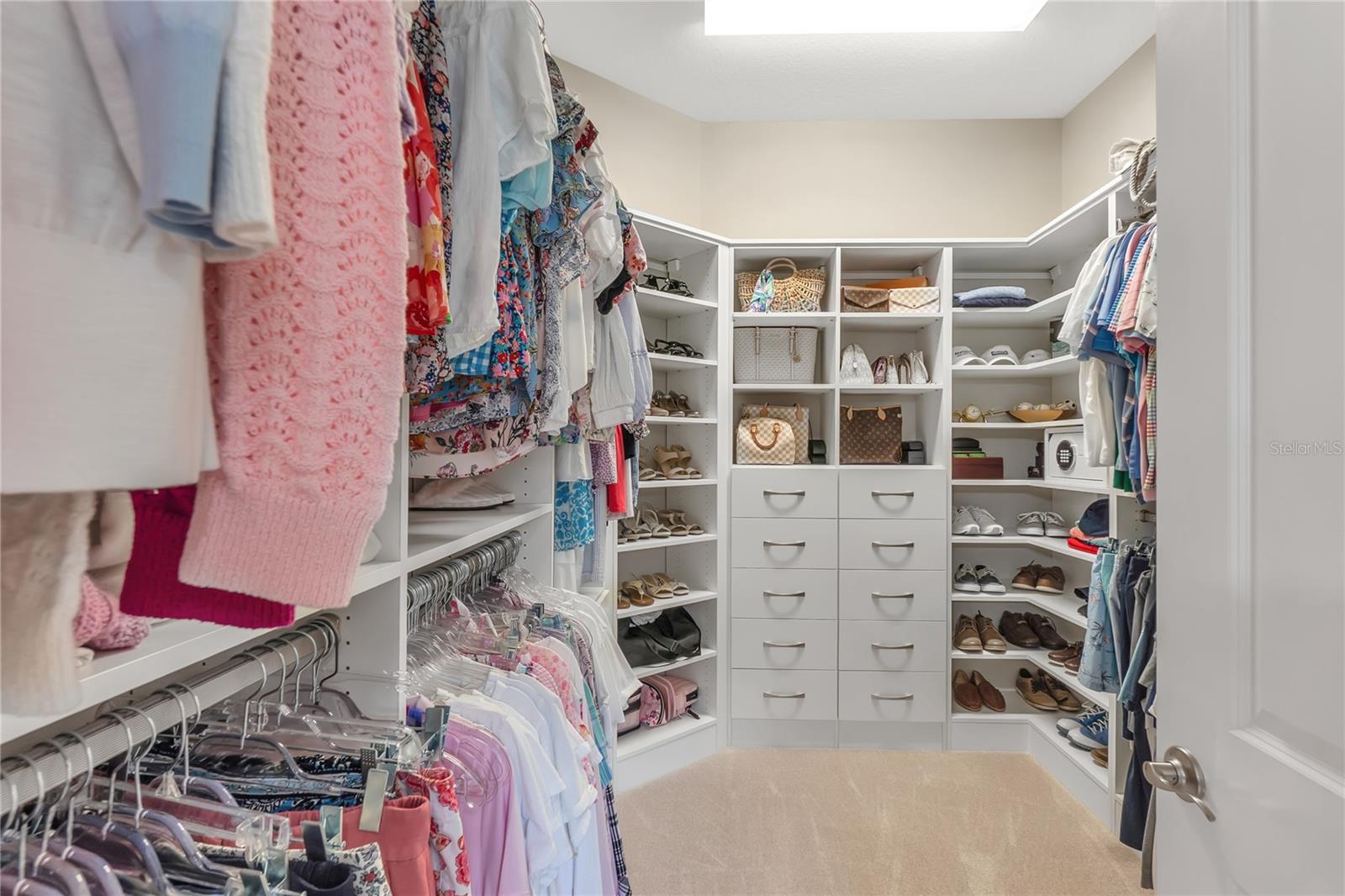 Image 32 of 99 For 5137 Napoli Run