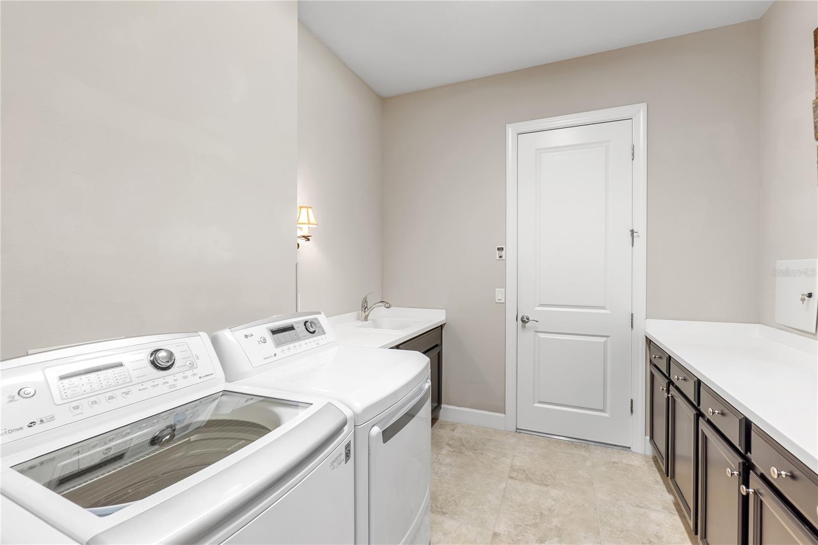 Image 39 of 99 For 5137 Napoli Run