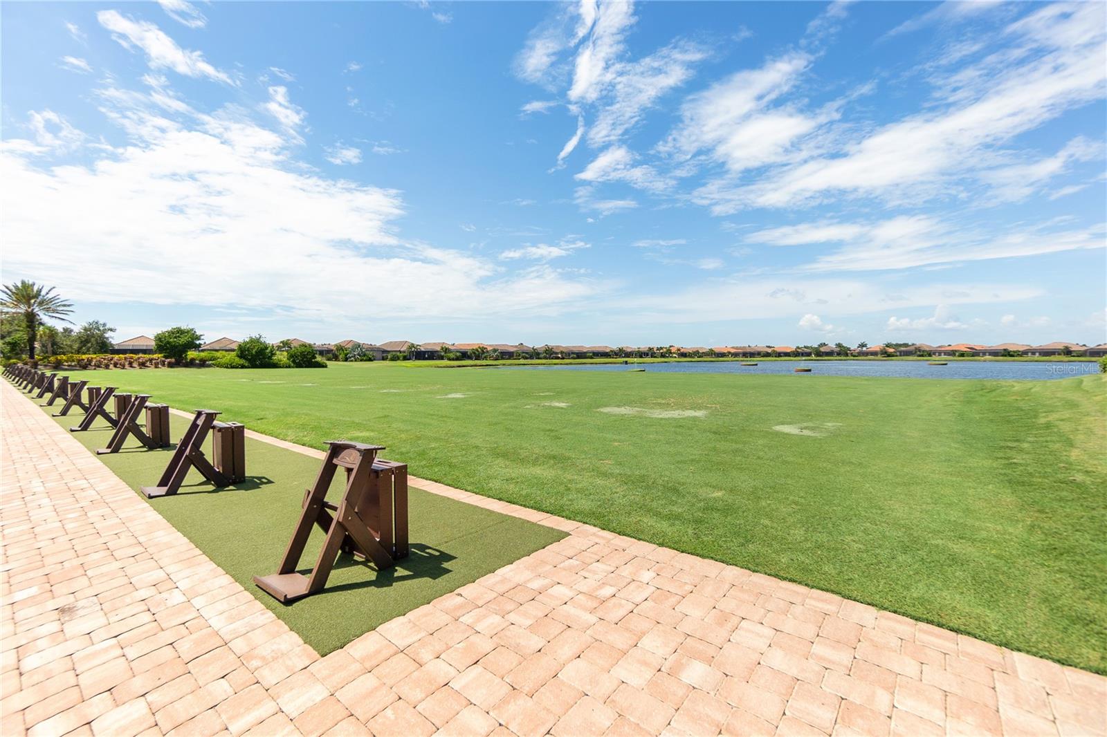 Image 50 of 99 For 5137 Napoli Run