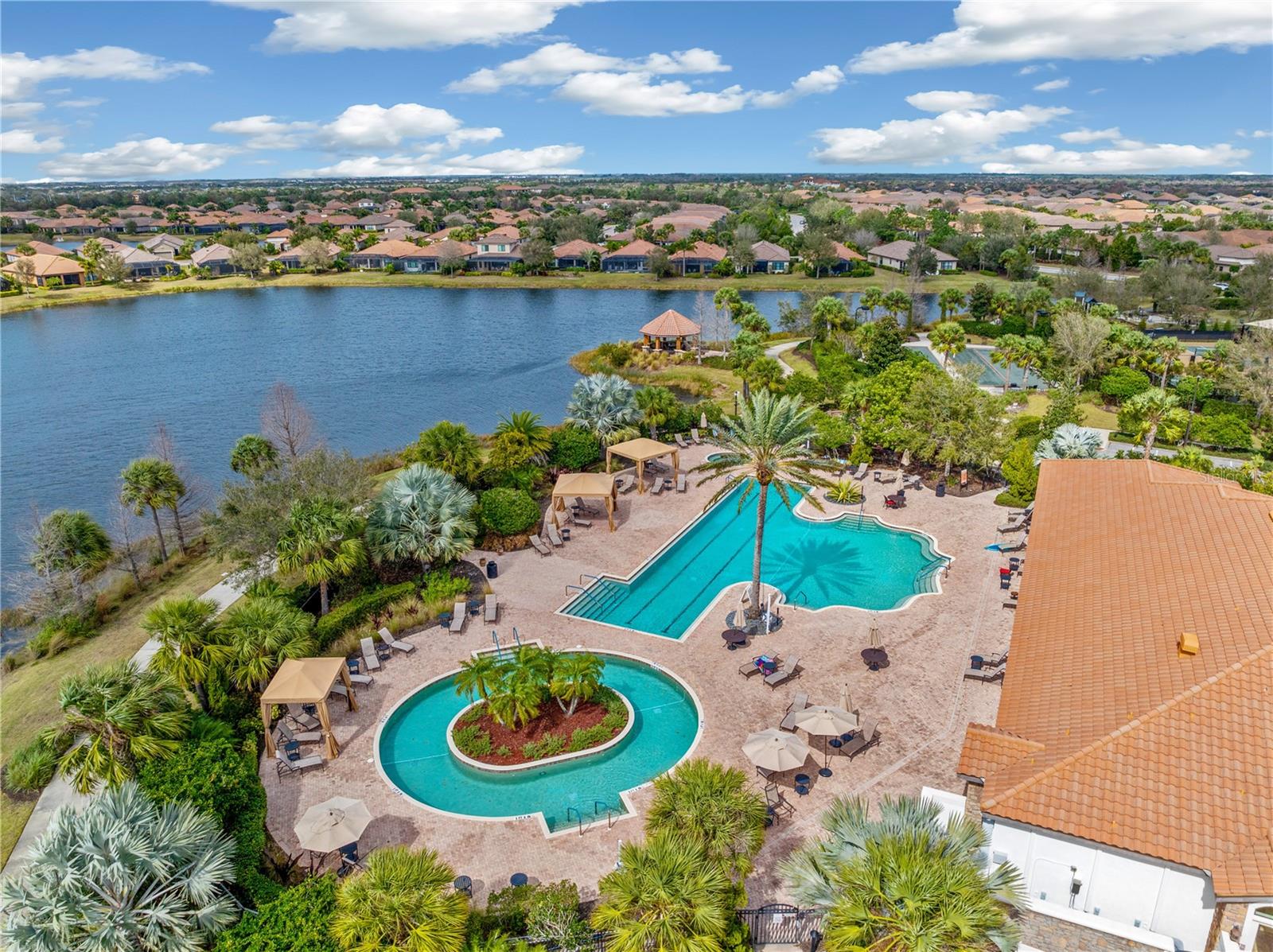 Image 61 of 99 For 5137 Napoli Run