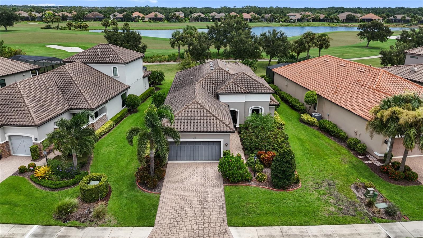 Image 78 of 99 For 5137 Napoli Run