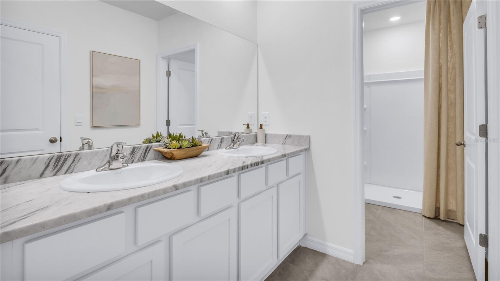 Image 16 of 21 For 11823 Davis Drive