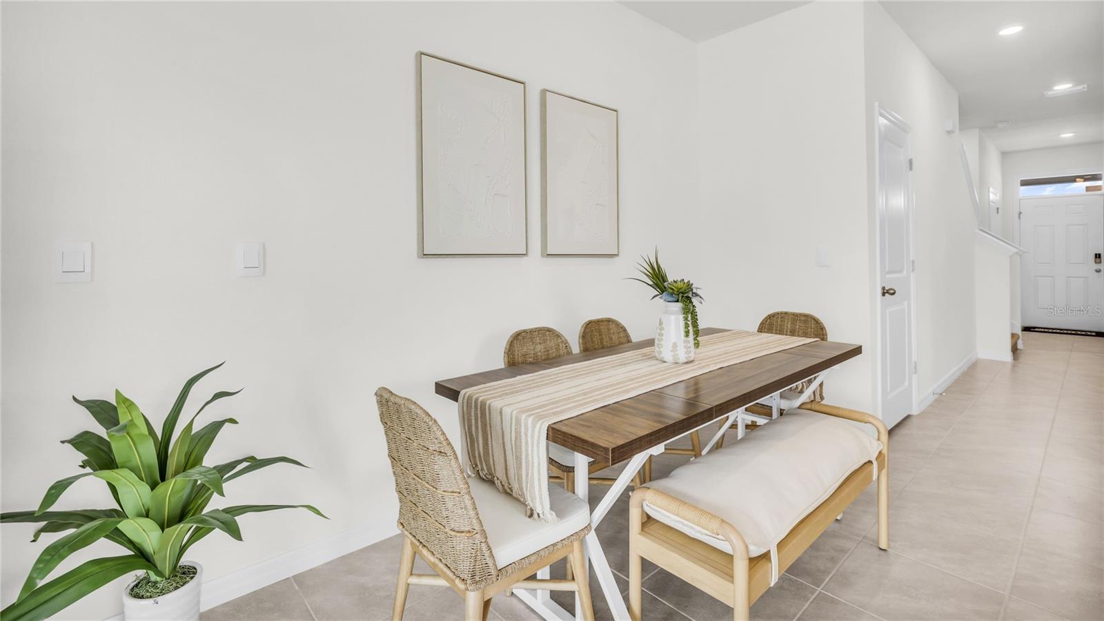 Image 6 of 21 For 11823 Davis Drive