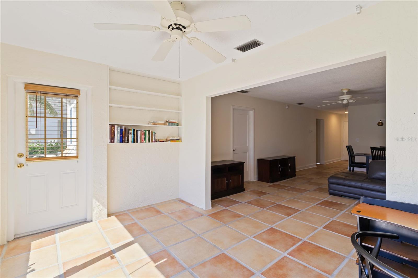 Image 20 of 37 For 9717 Santa Maria Court