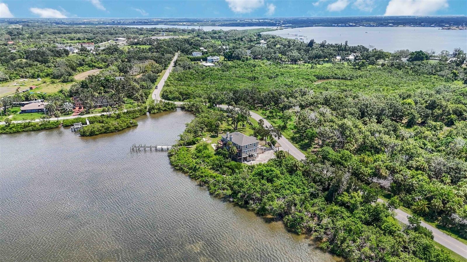 Image 19 of 21 For 1460 Bayshore Drive