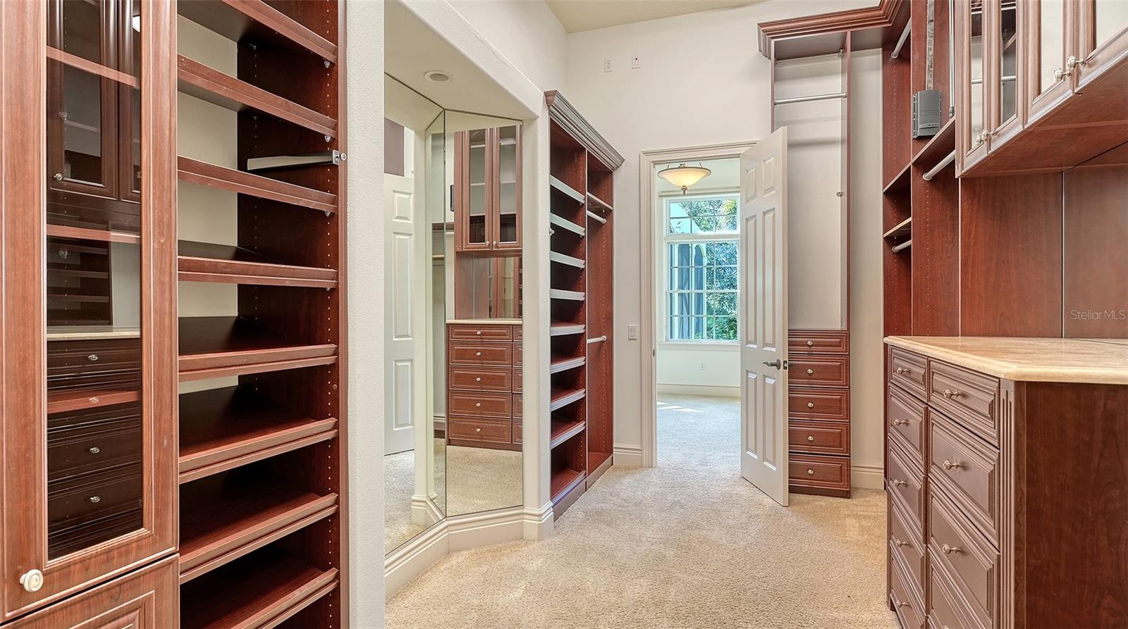 Image 38 of 82 For 3218 Signet Court