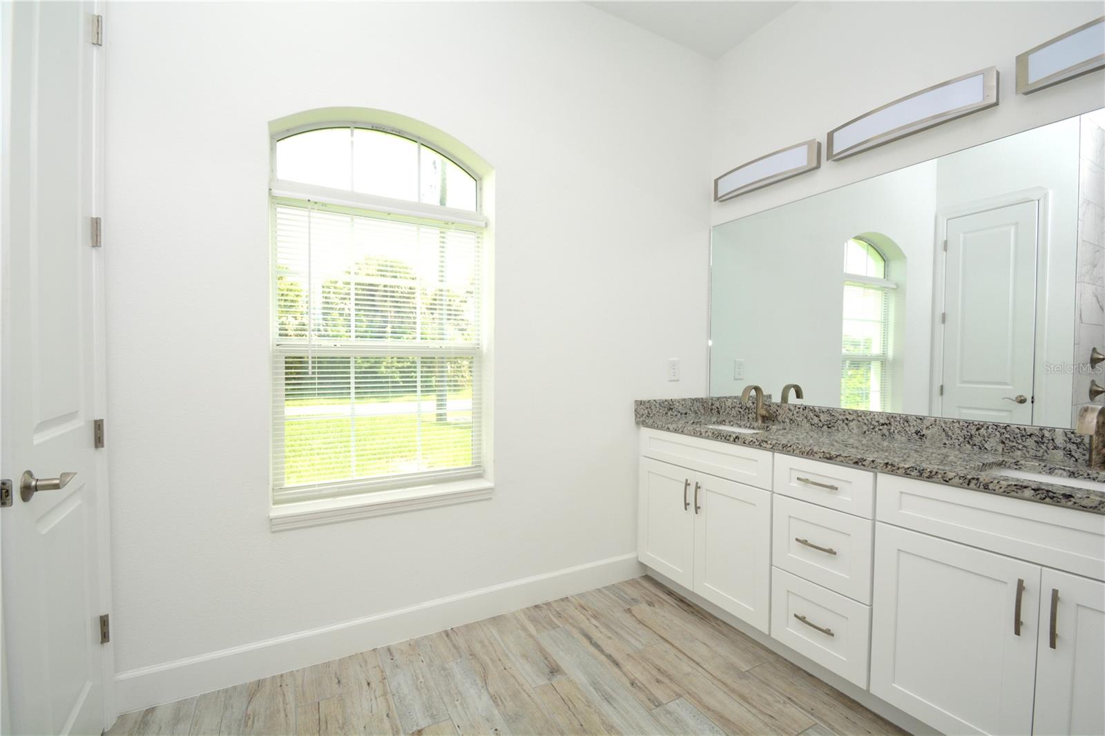 Image 7 of 20 For 8263 Givlic Lane