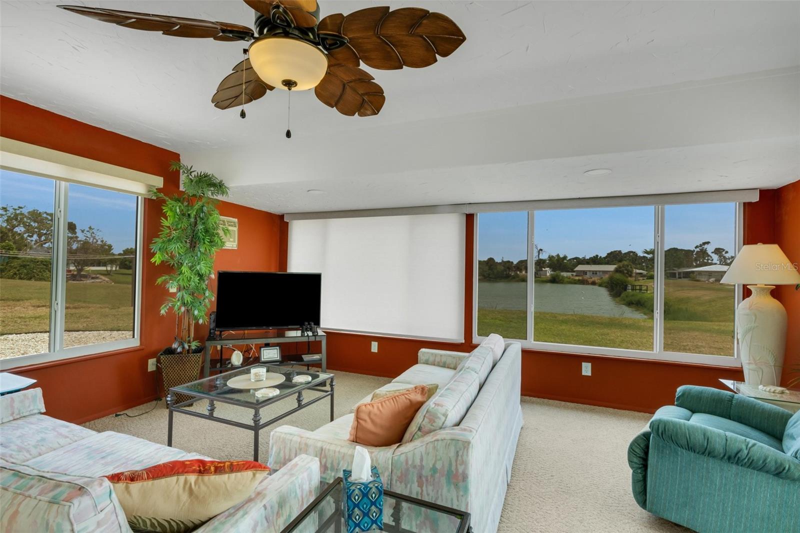 Image 15 of 35 For 1255 Lincoln Drive