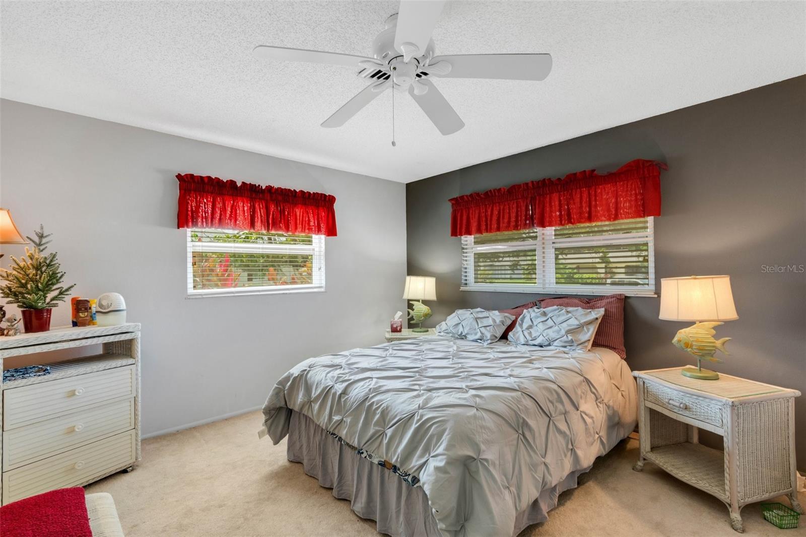 Image 19 of 35 For 1255 Lincoln Drive