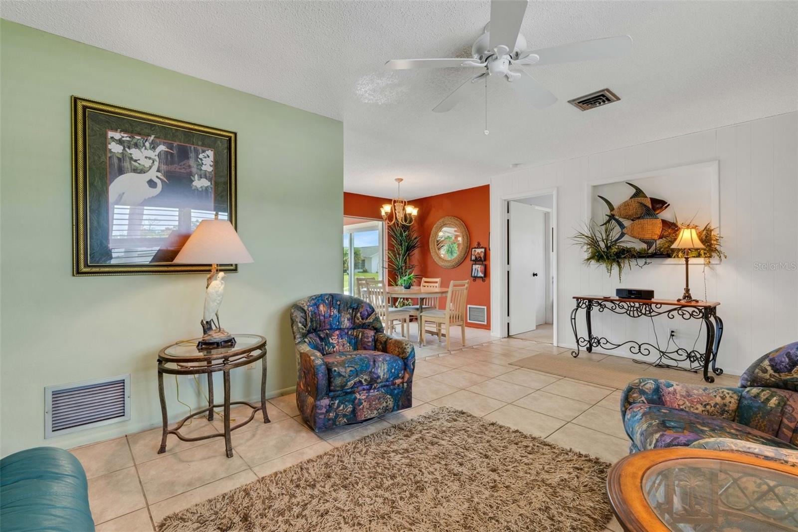 Image 6 of 35 For 1255 Lincoln Drive
