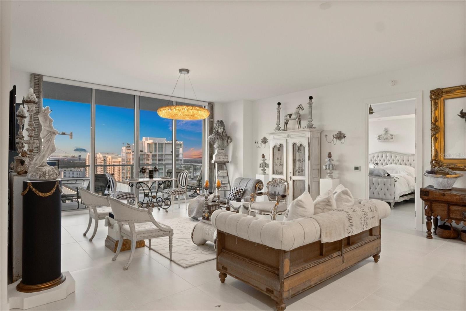 Image 11 of 41 For 301 Quay Commons  1704