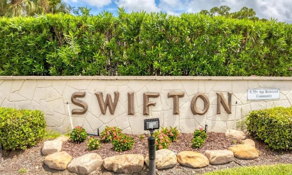 Image 2 of 11 For 2821 Swifton Drive 10