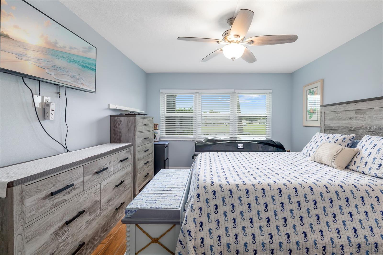 Image 20 of 51 For 6939 Country Club Drive N 161