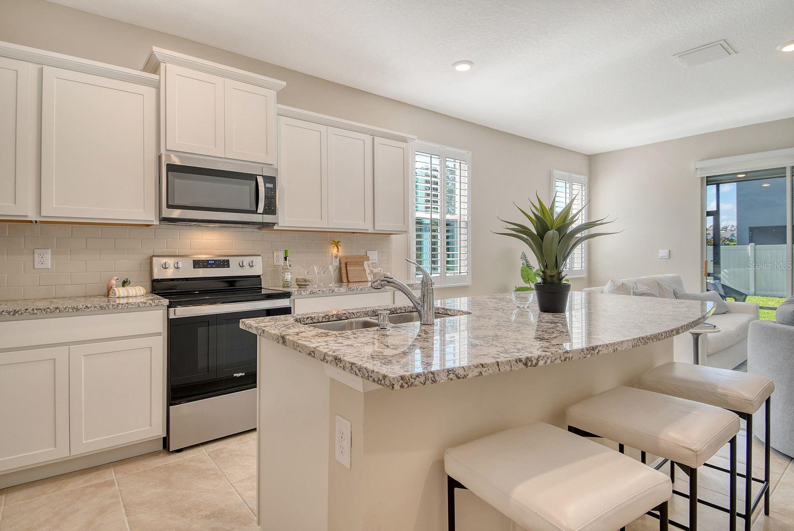 Image 14 of 44 For 6631 Calypso Coral Lane
