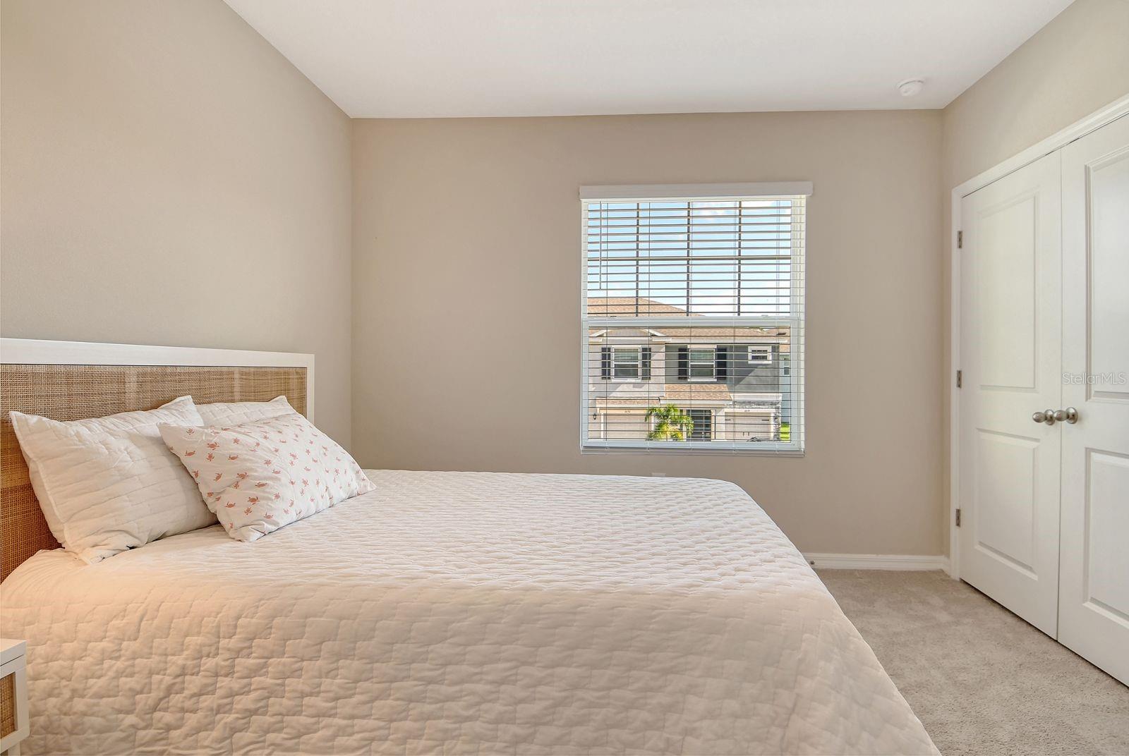 Image 19 of 44 For 6631 Calypso Coral Lane