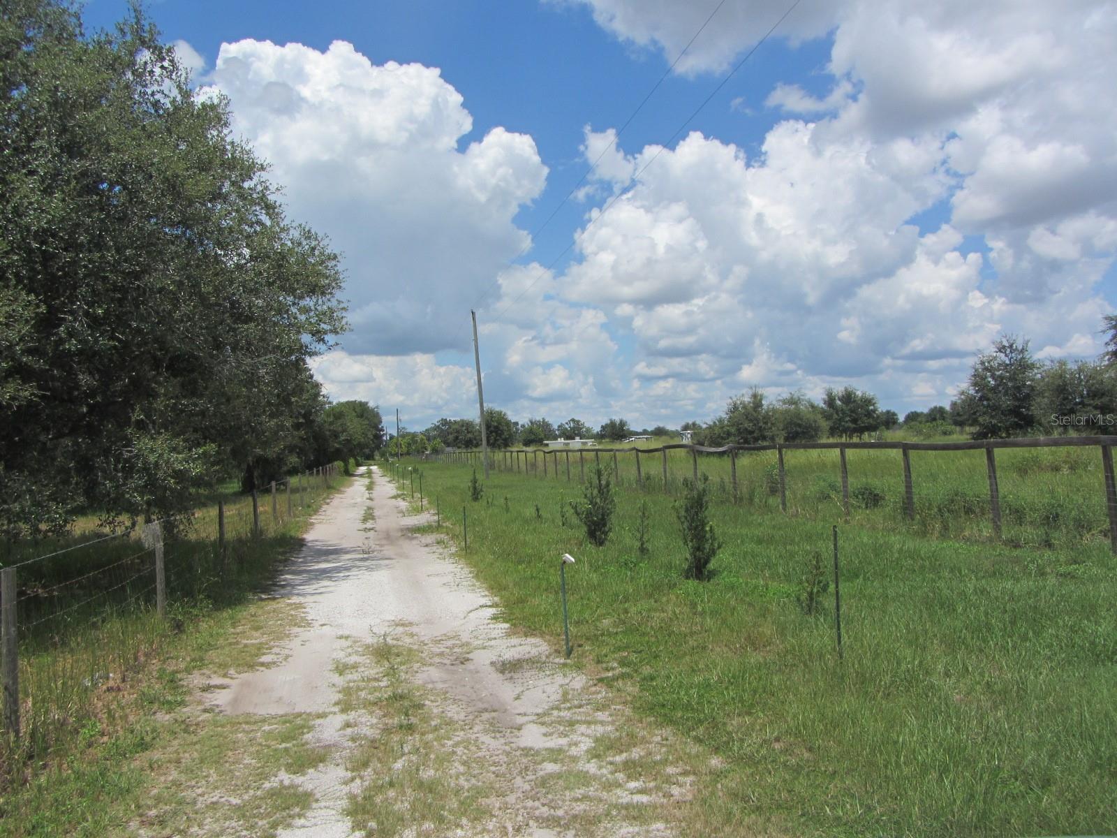 Image 18 of 33 For 46365 State Road 64 E