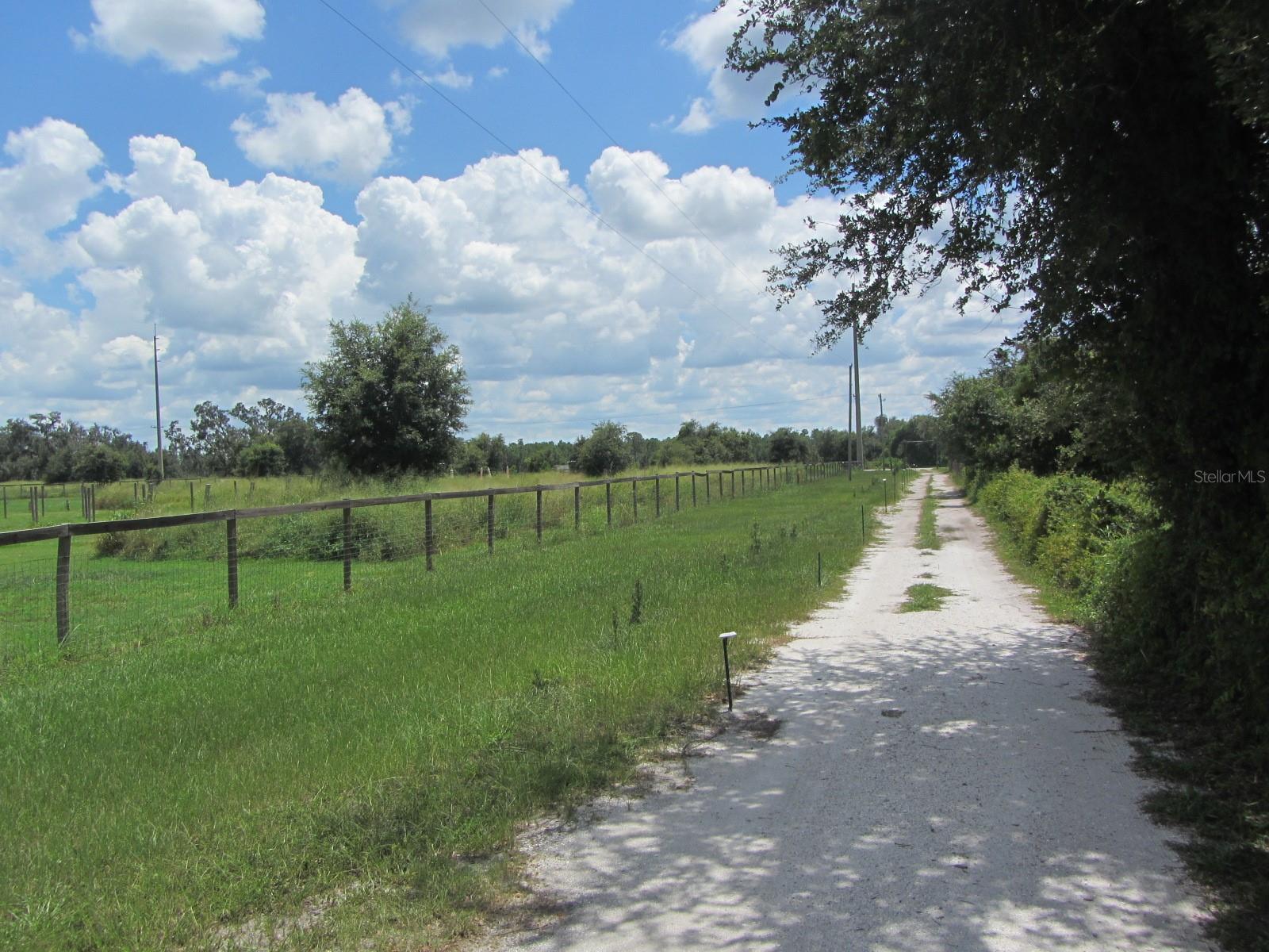 Image 23 of 33 For 46365 State Road 64 E