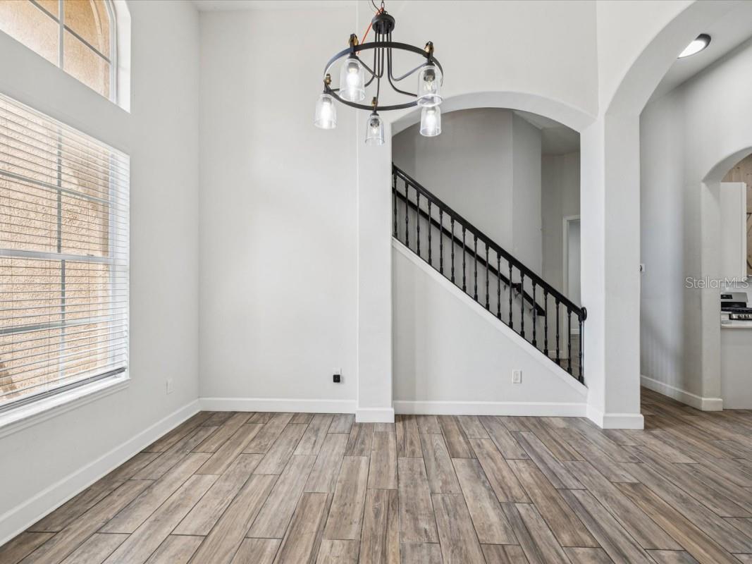 Listing photo id 6 for 20115 Shady Hill Lane