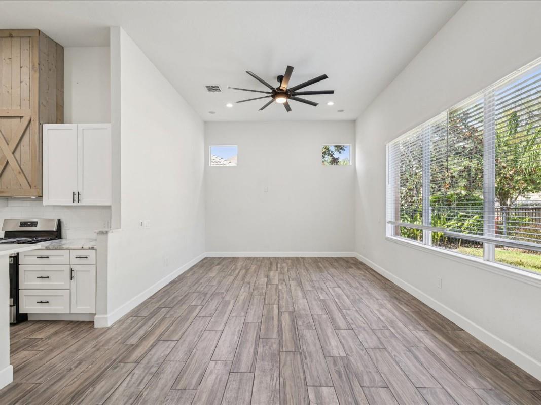 Listing photo id 7 for 20115 Shady Hill Lane