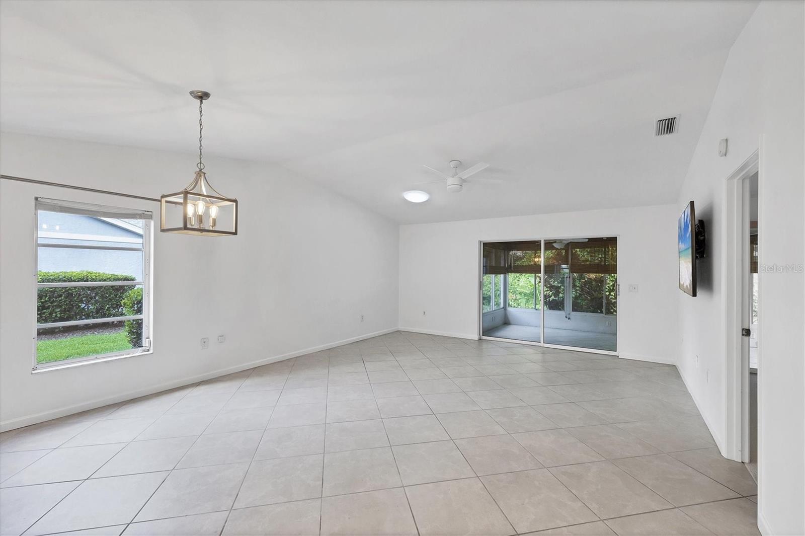 Image 5 of 45 For 5920 Bonaventure Place