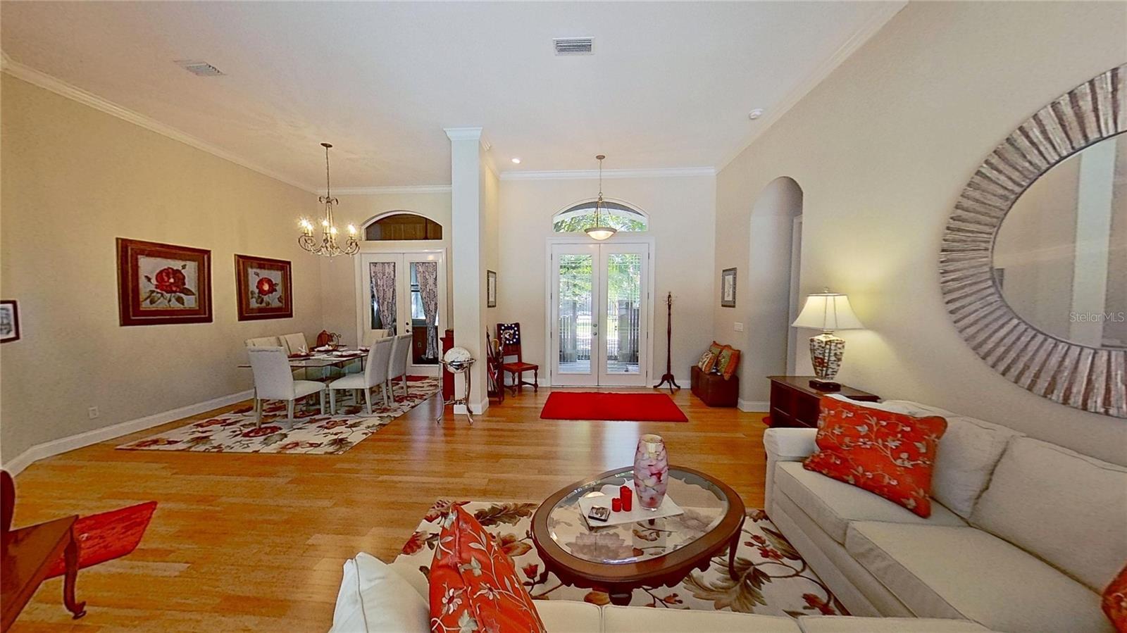 Image 12 of 44 For 500 Suffolk Circle