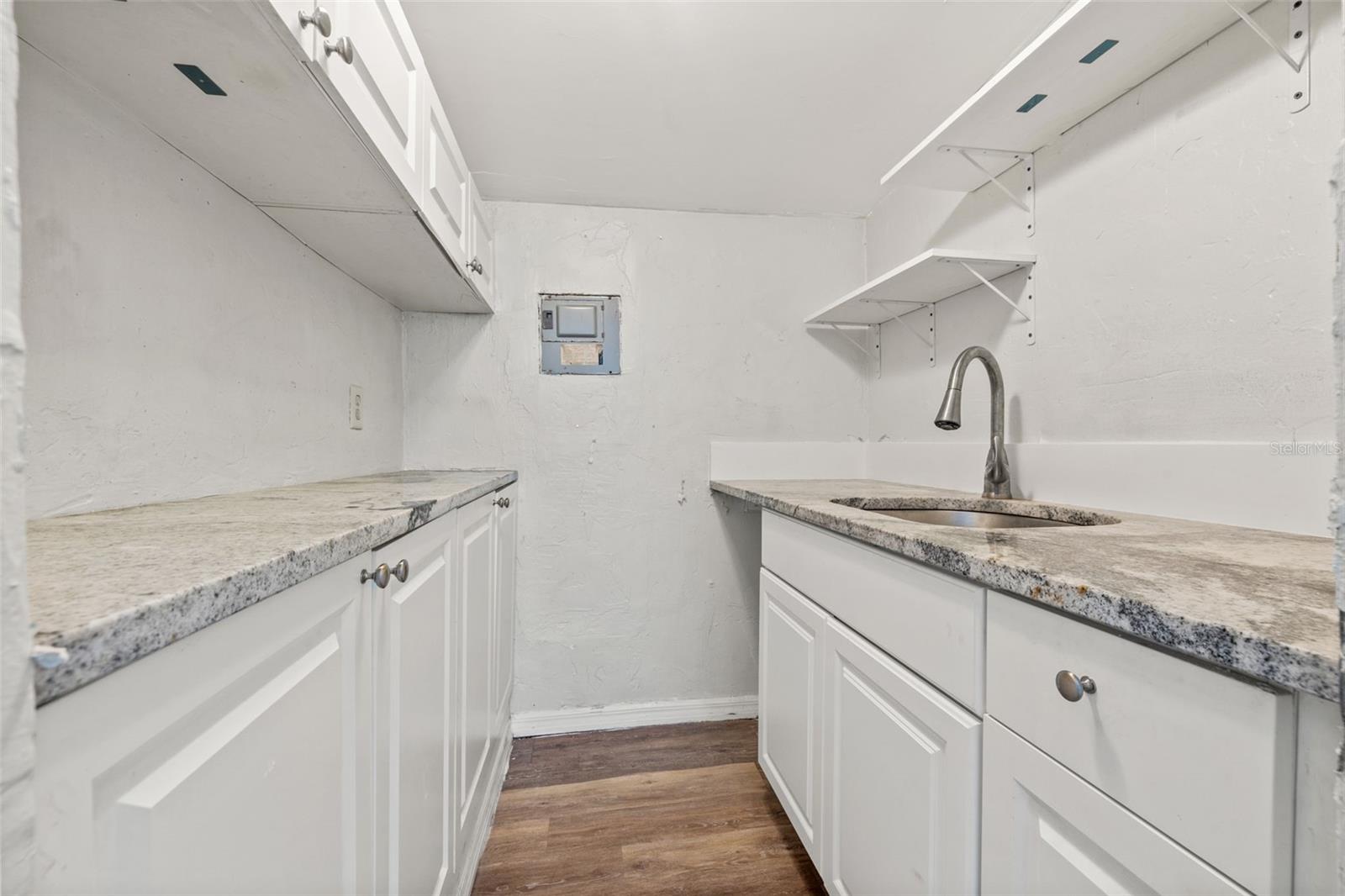 Image 33 of 42 For 1040 19th Avenue N