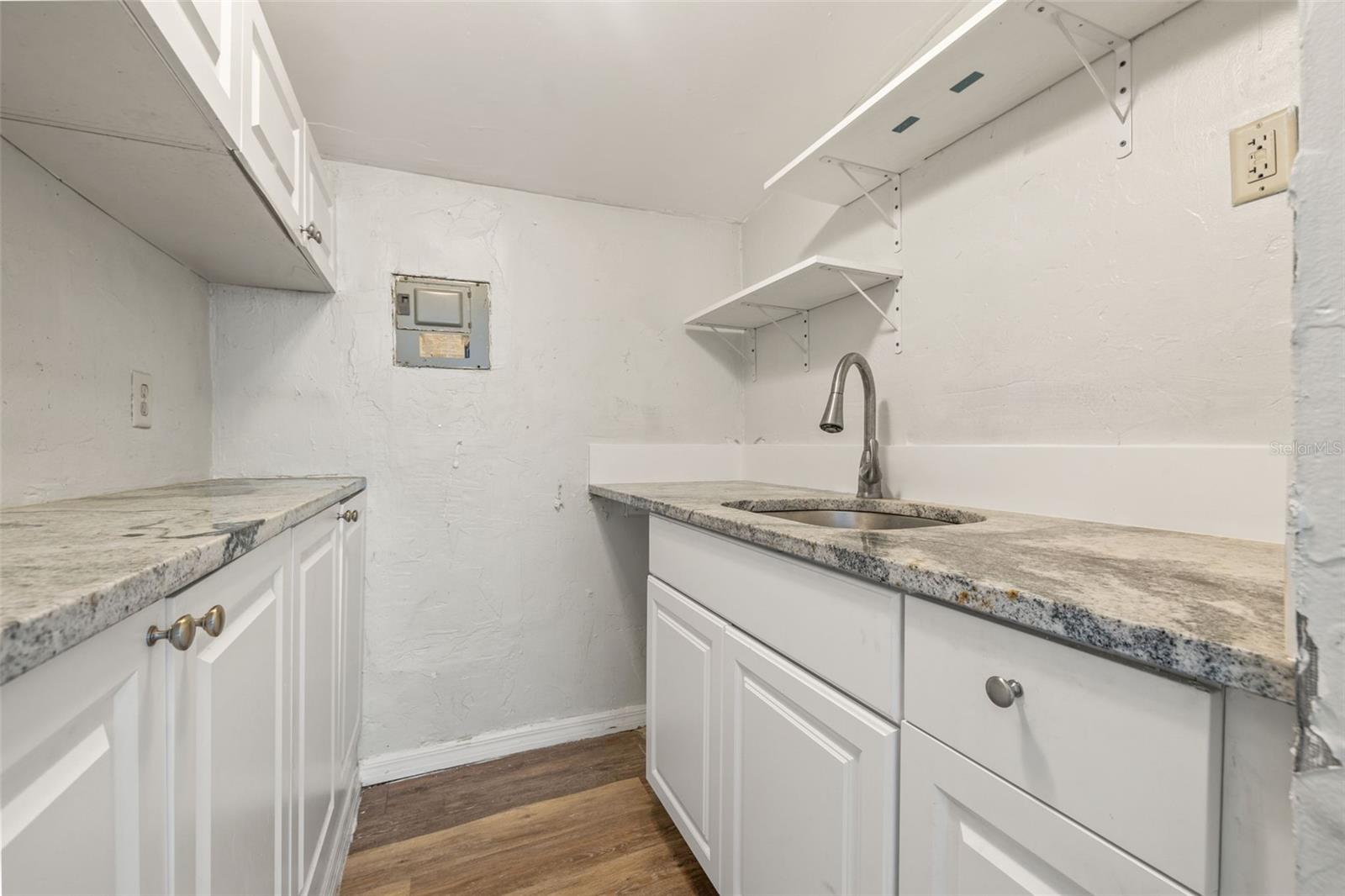 Image 34 of 42 For 1040 19th Avenue N