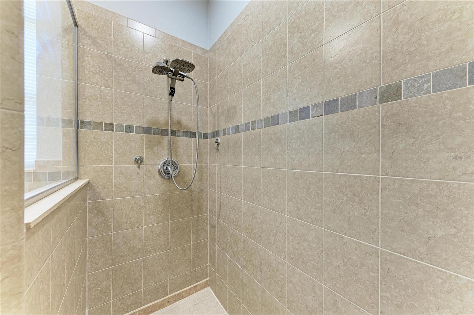 Image 34 of 74 For 2820 Alliance Avenue