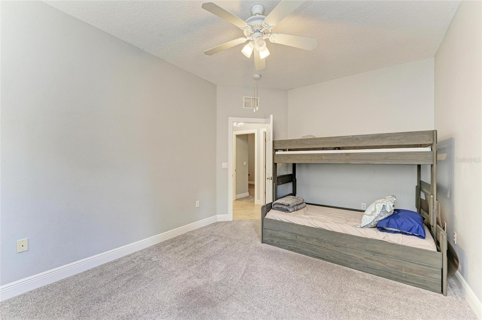 Image 36 of 74 For 2820 Alliance Avenue
