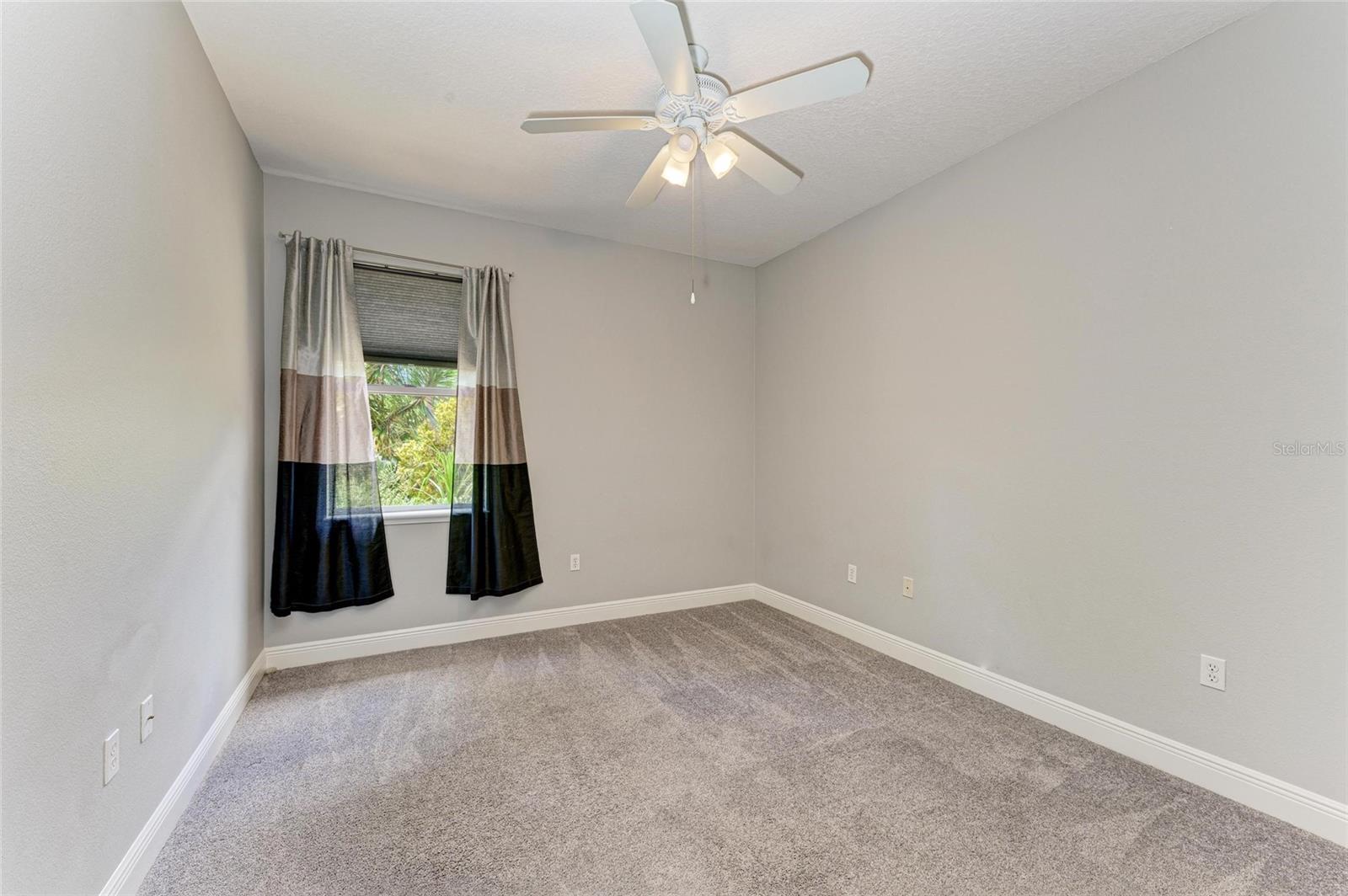 Image 39 of 74 For 2820 Alliance Avenue