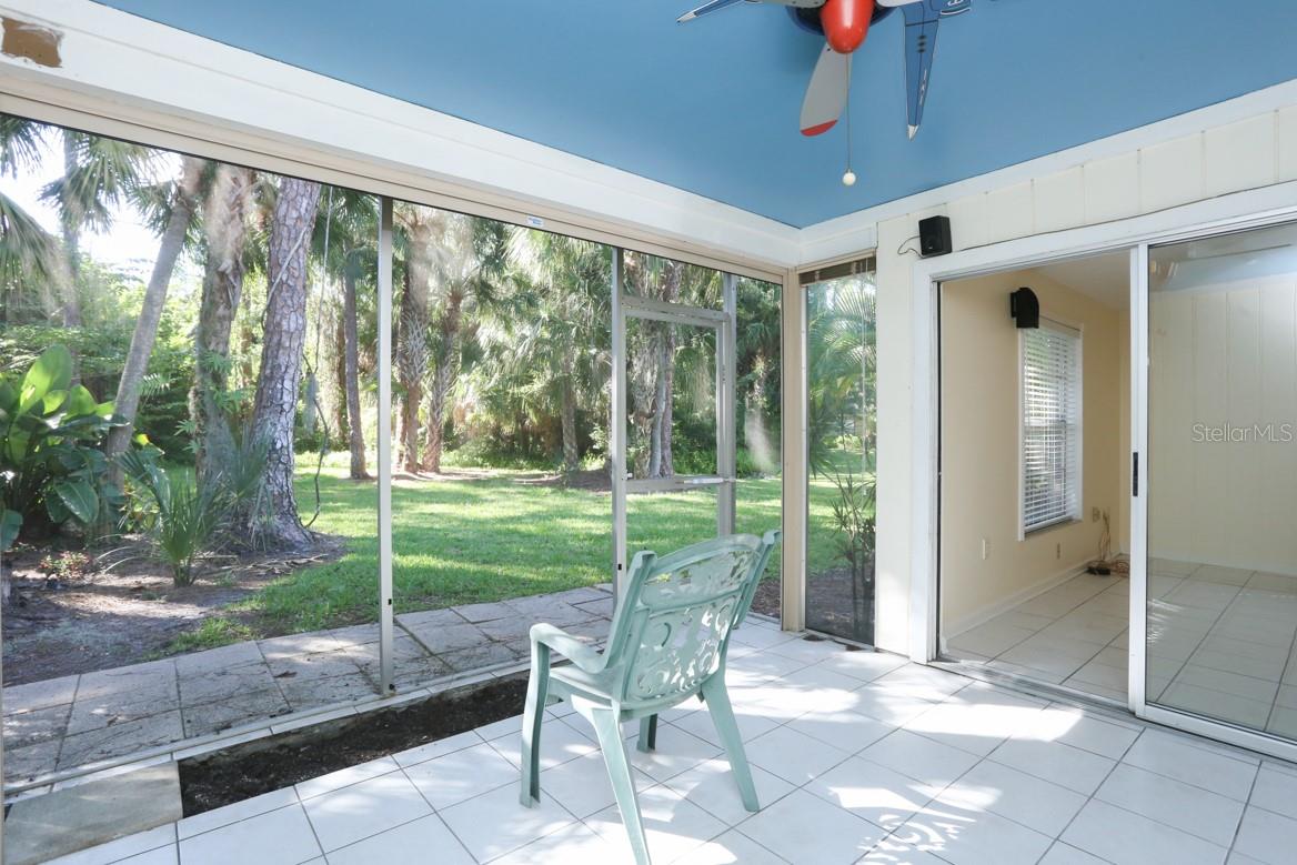 Image 20 of 29 For 4755 Village Gardens Drive 88