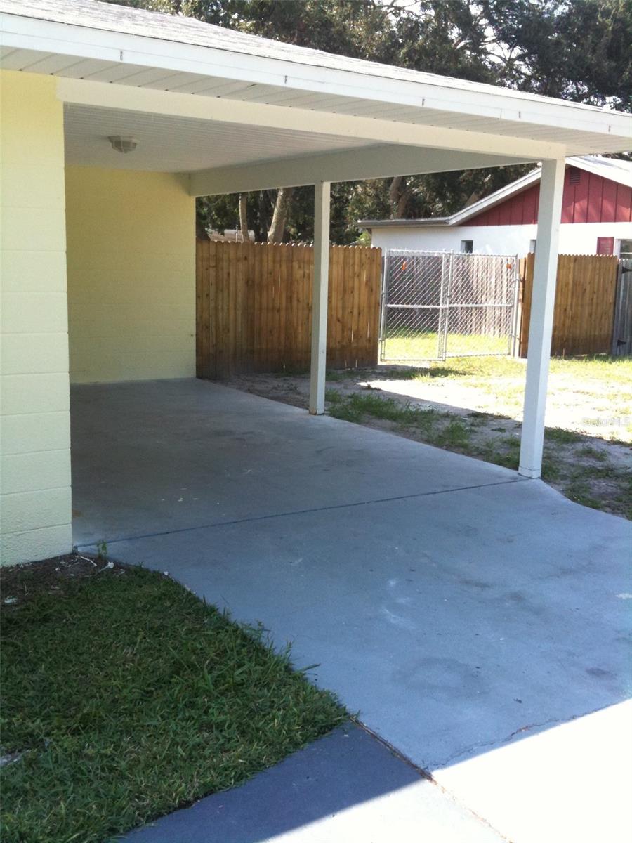 Image 4 of 13 For 5420 23rd St Court W