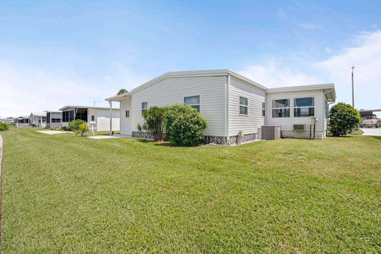 Image 39 of 49 For 536 Tampico Drive