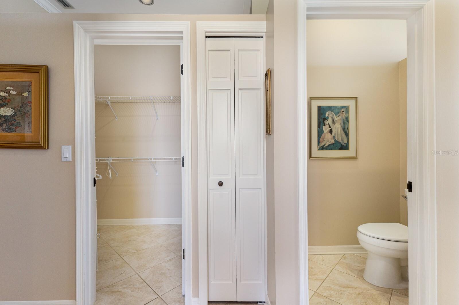 Image 15 of 48 For 2991 Wilderness Boulevard E